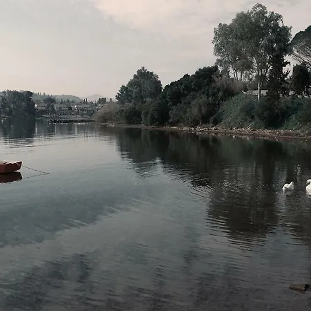公寓 Spyros Mirillas